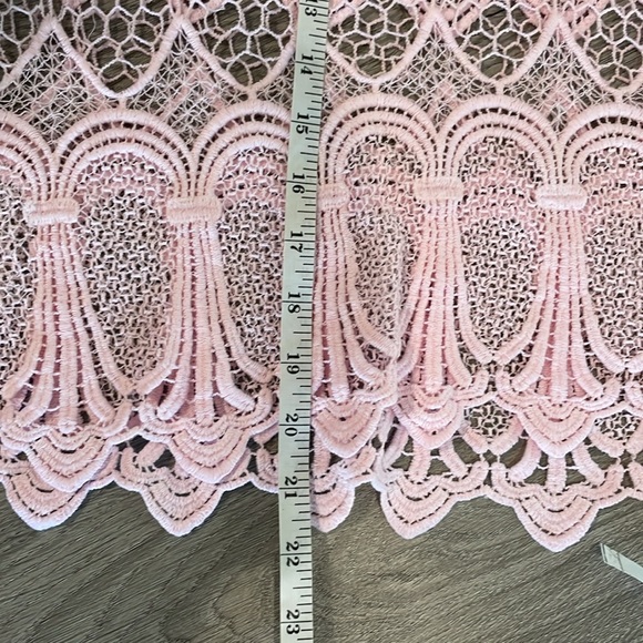 Beautiful Barbie Pink Delicate Knit Topper. - Picture 5 of 8